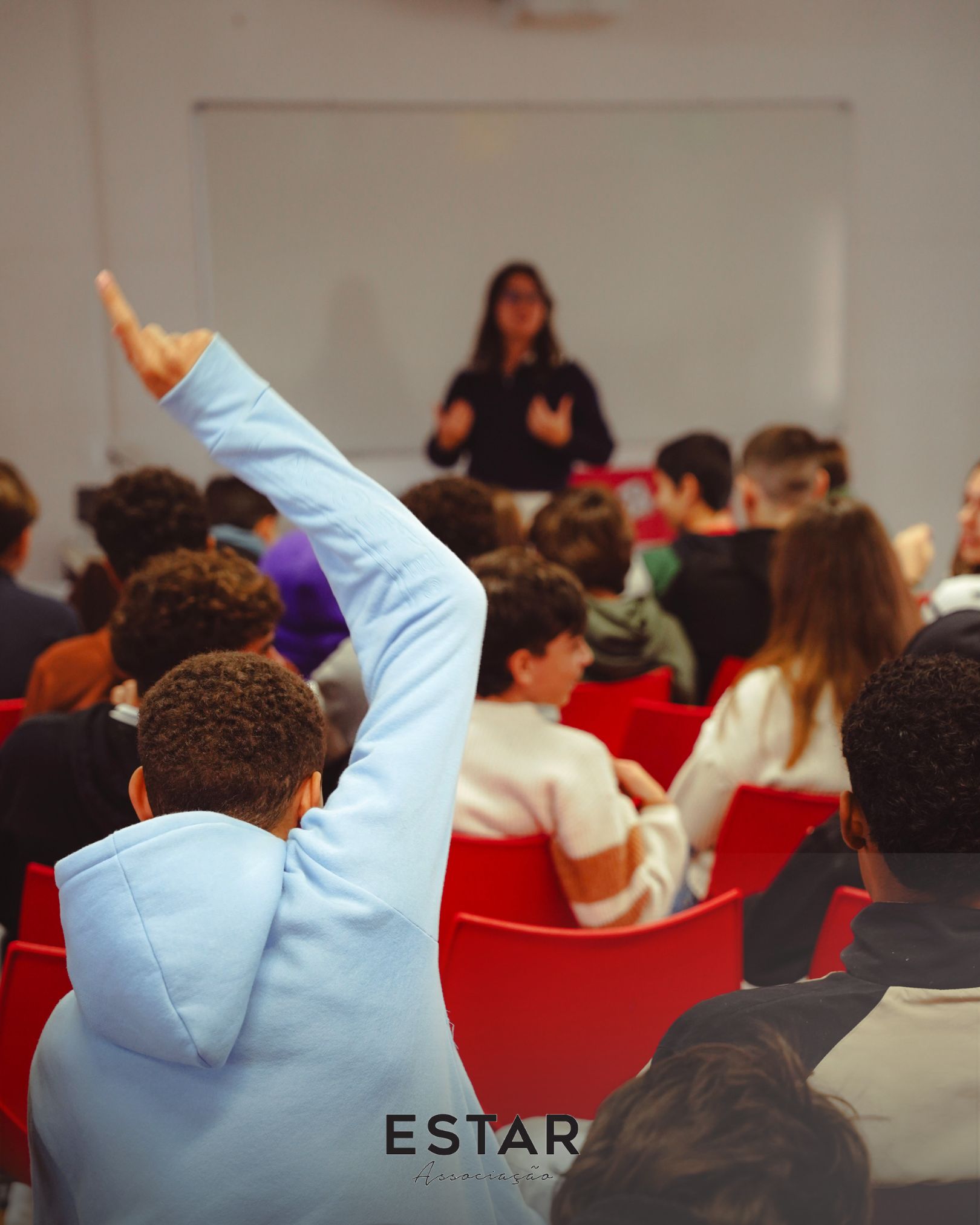 ESTAR: Levar Experiência e Conhecimento às Escolas