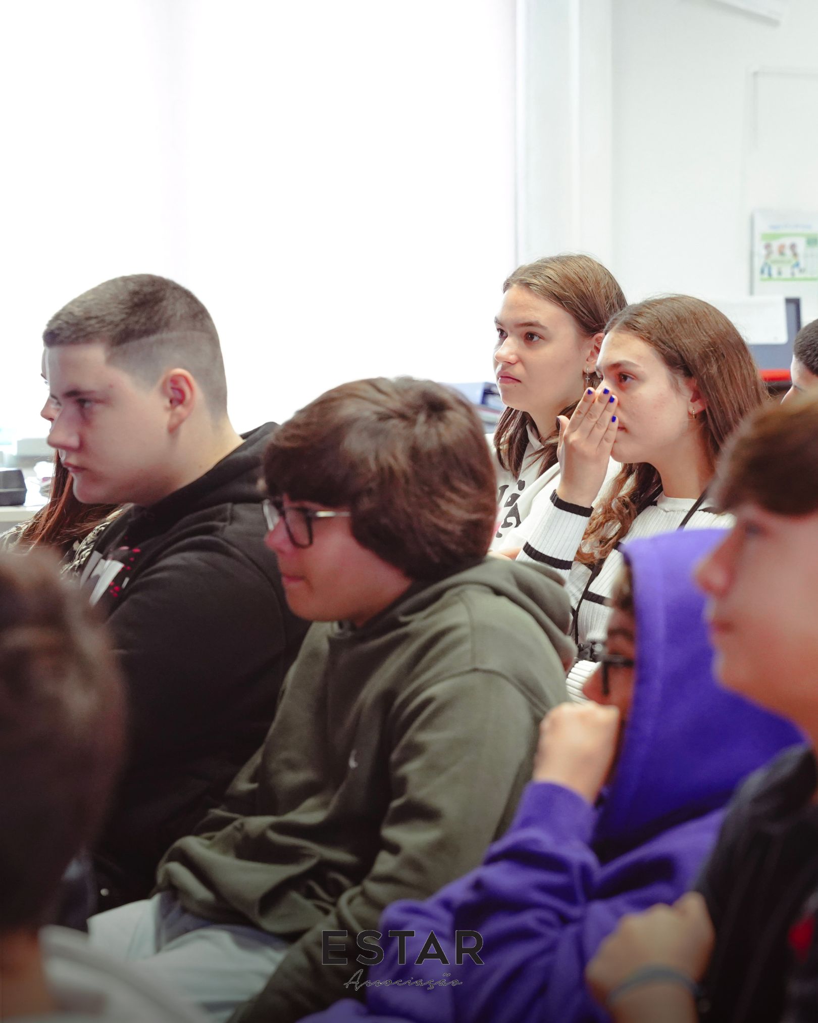 ESTAR: Levar Experiência e Conhecimento às Escolas